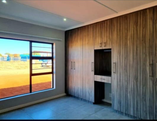 3 Bedroom Property for Sale in Kimdustria Northern Cape